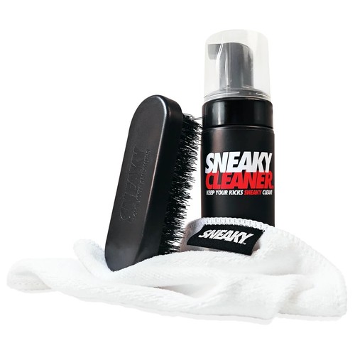 Sneaky cleaning kit shoe and - kit,